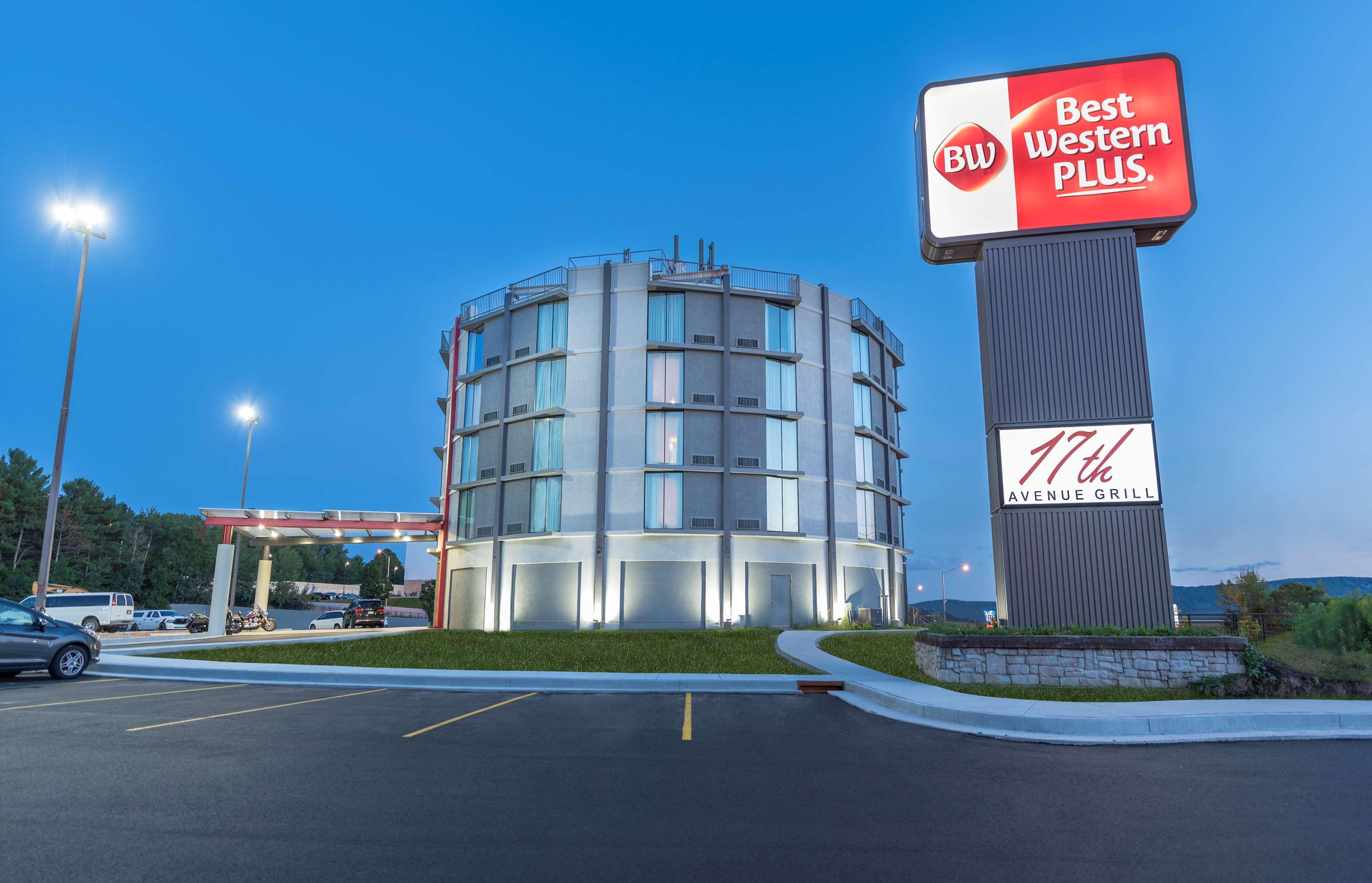 Best Western Plus Wausau Tower Inn Exterior foto